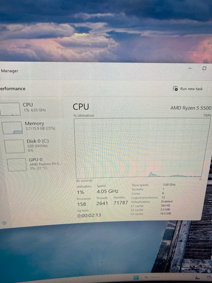 CyberPower PC Ryzen 5 5500 3.60GHz 16GB RAM 1TB SSD Gigabyte Radeon RX 6500 XT