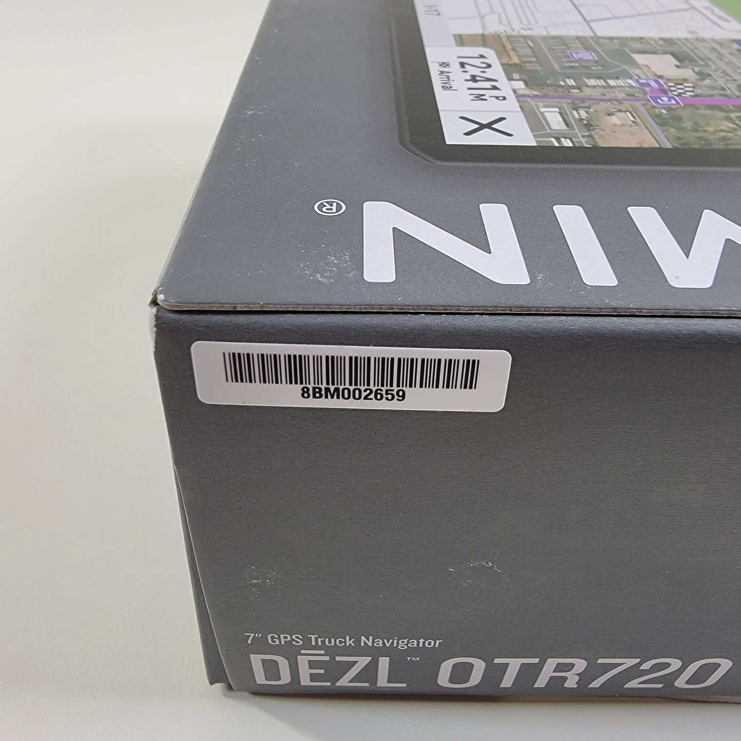 New Garmin Dezl 7" GPS Truck Navigator ORT720