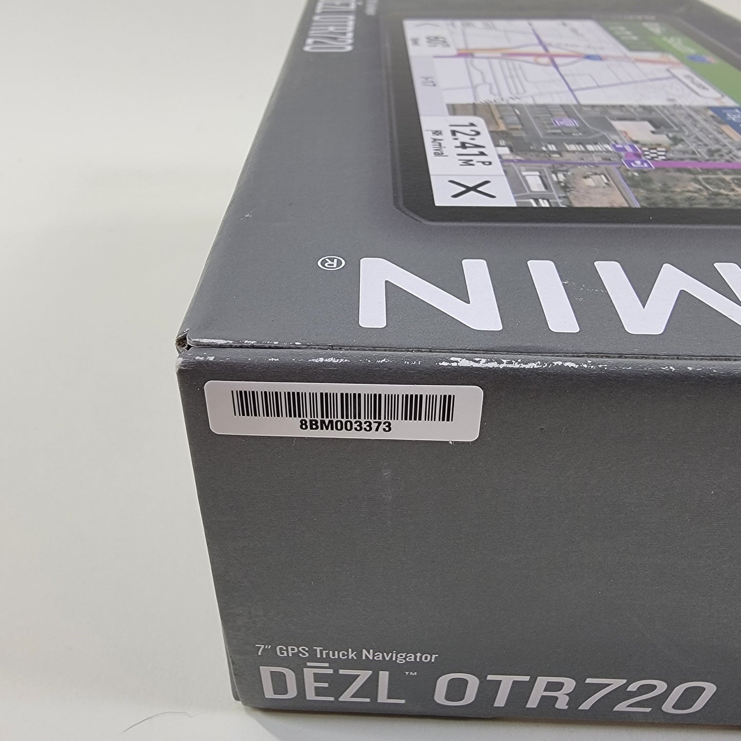 New Garmin Dezl 7" GPS Truck Navigator ORT720