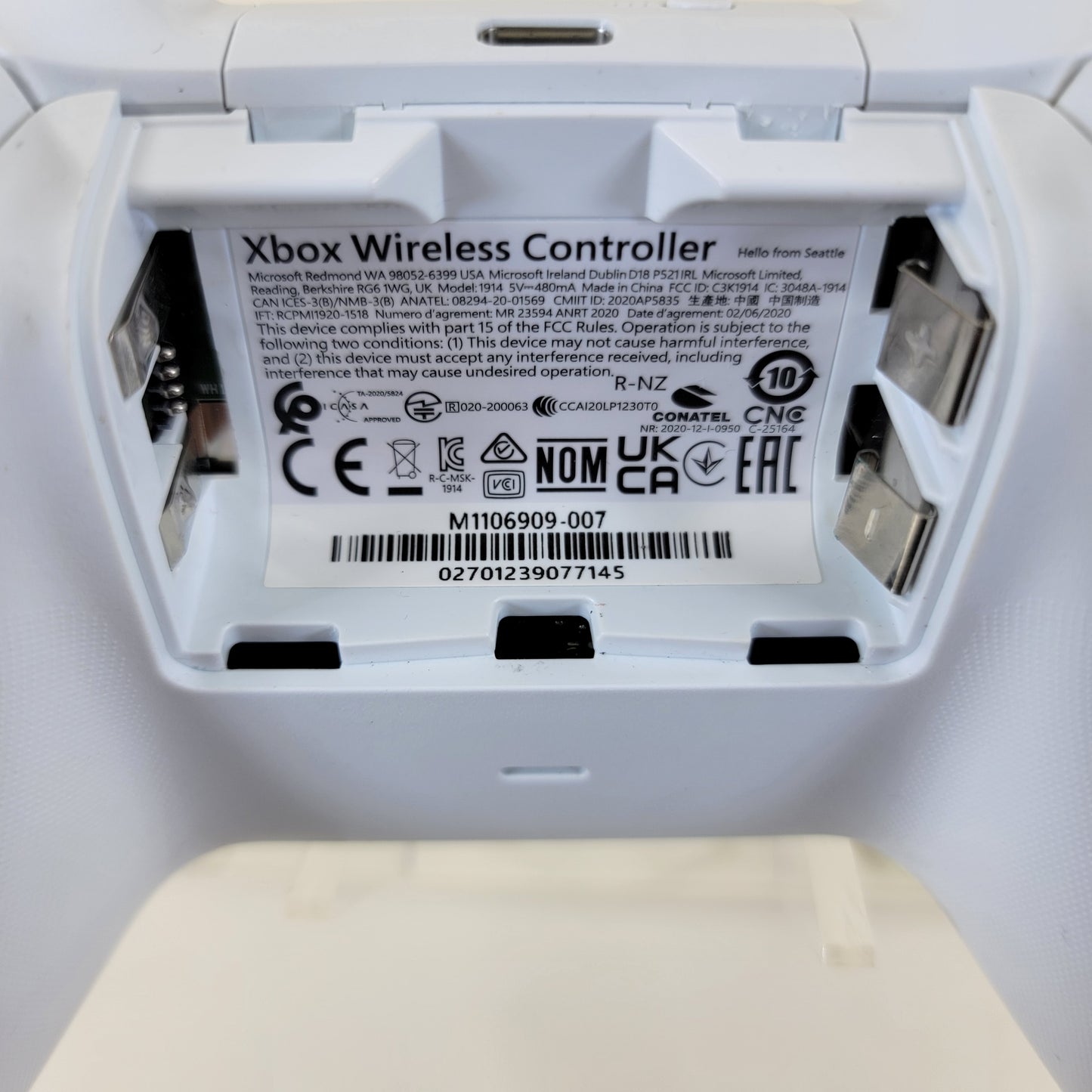 Microsoft Xbox Series X|S Wireless Controller Robot White 1914