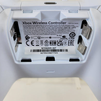 Microsoft Xbox Series X|S Wireless Controller Robot White 1914