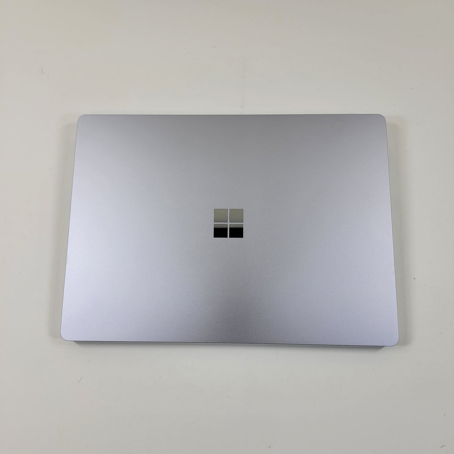 Microsoft Surface Laptop 6 2033 13.5" Ultra 7 3.8GHz 32GB RAM 512GB SSD