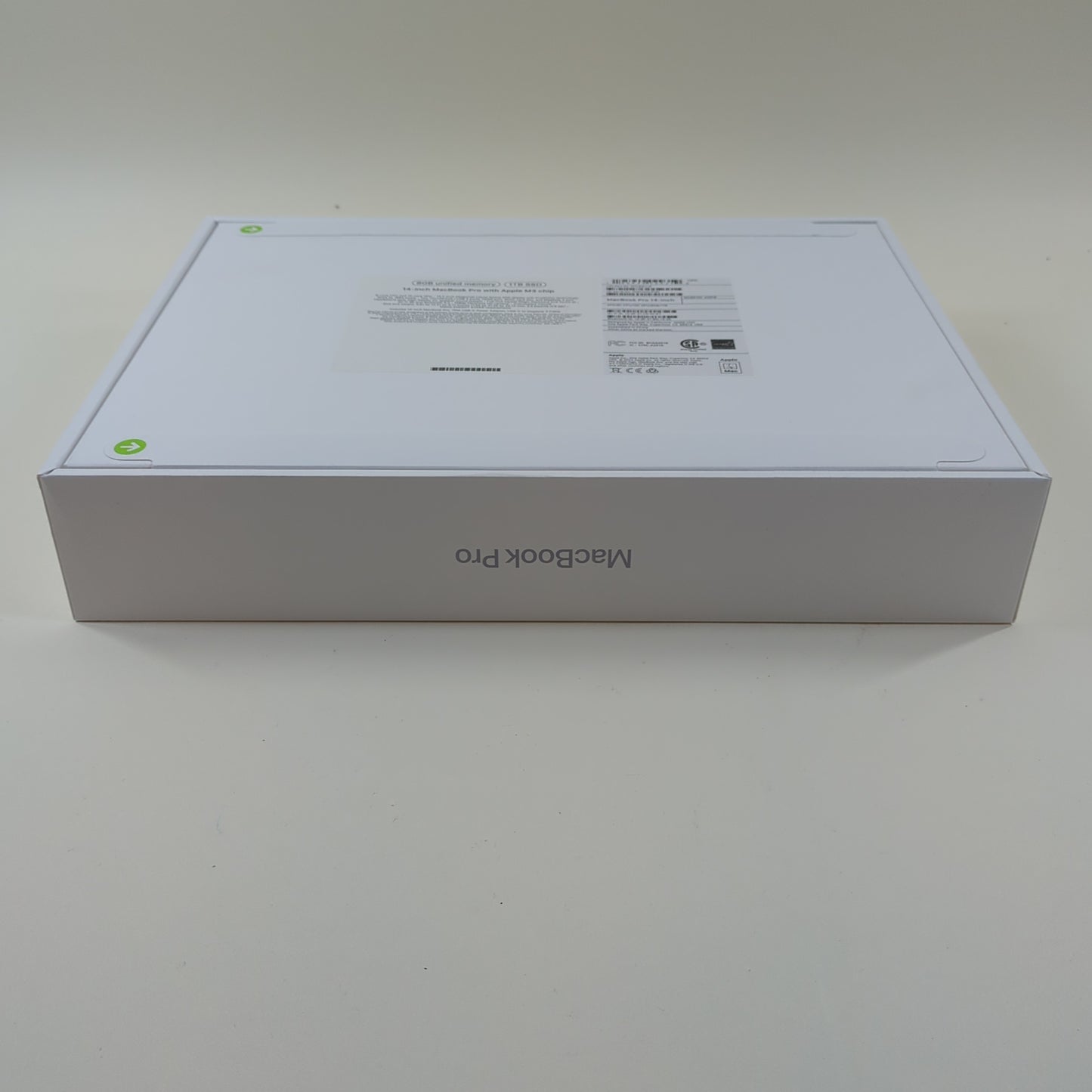 New 2023 Apple MacBook Pro 14" M3 10C GPU 4.0GHz 8GB RAM 1TB SSD A2918