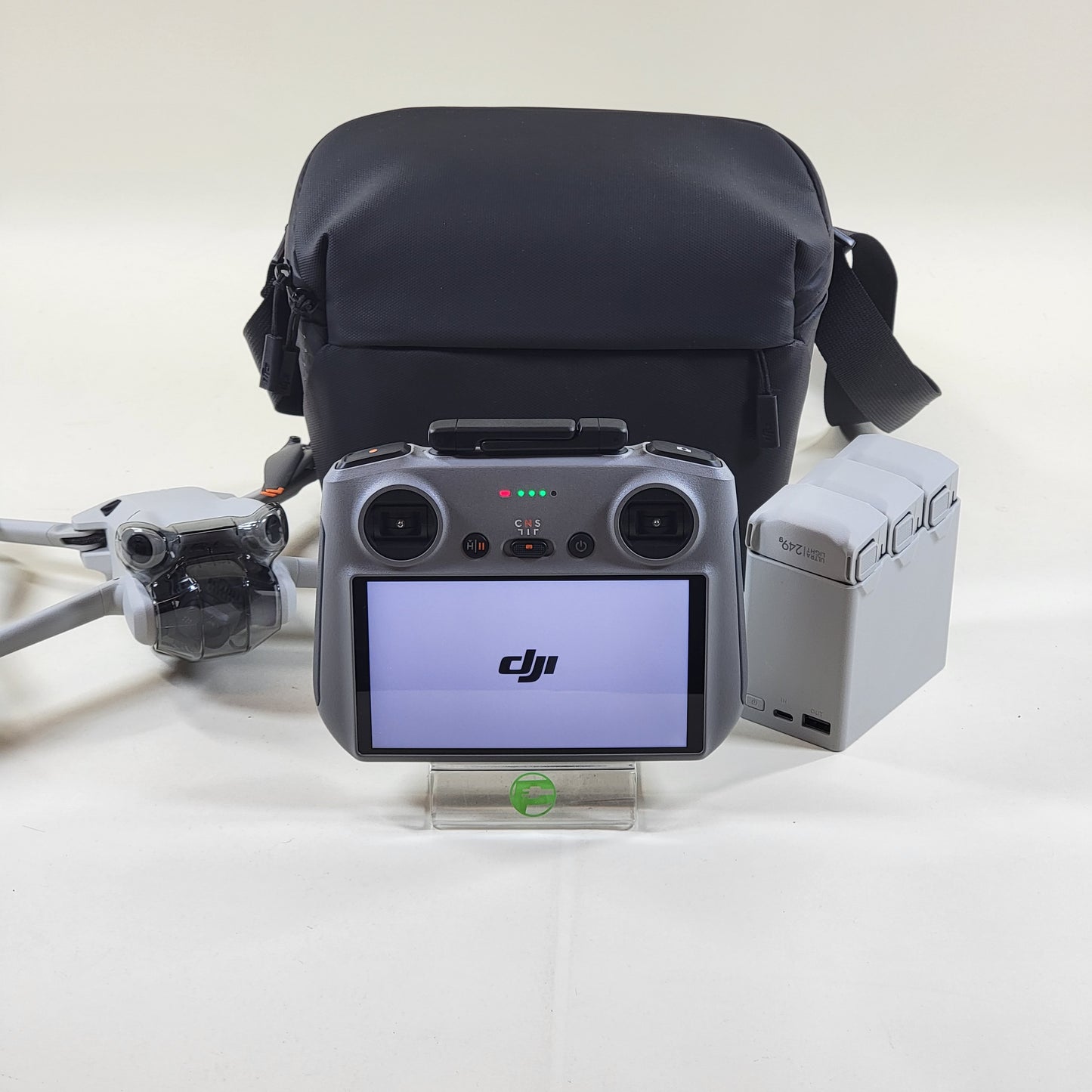 DJI Mini 4 Pro 4K Camera Drone MT4MFVD Fly More Combo