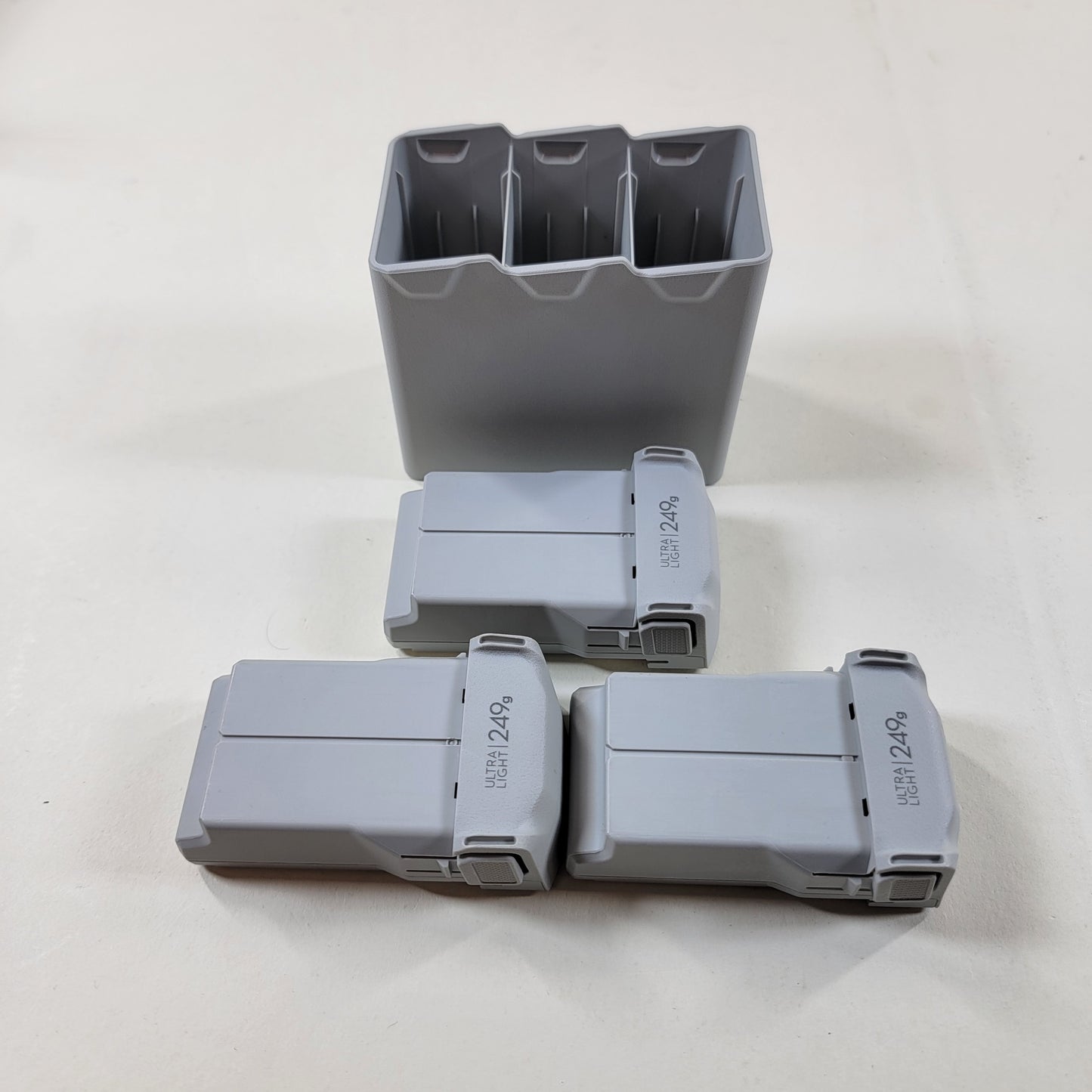 DJI Mini 4 Pro 4K Camera Drone MT4MFVD Fly More Combo